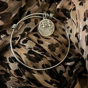Cute Disney bracelet with Minnie Mouse head design